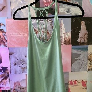 Lululemon workout tank